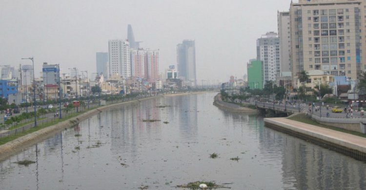 Nước thải: Vấn đề nan giải của đô thị