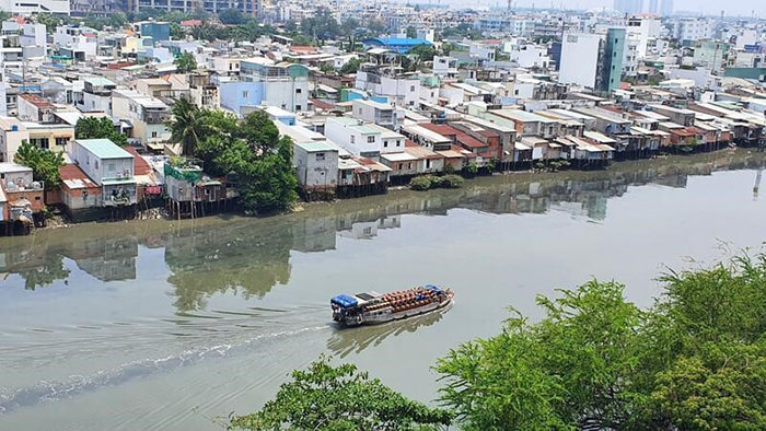 TP.HCM cần triển khai đồng bộ nhiều giải pháp nhằm cải thiện chất lượng nguồn nước, bảo vệ sức khỏe cộng đồng TP.HCM cần triển khai đồng bộ nhiều giải pháp nhằm cải thiện chất lượng nguồn nước, bảo vệ sức khỏe cộng đồng