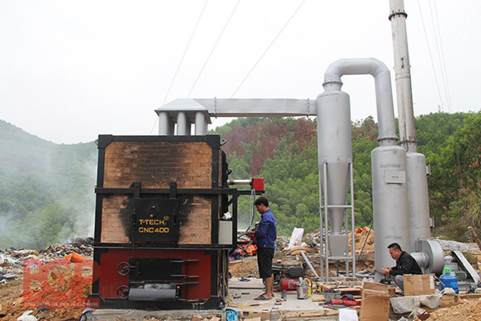 Đốt rác là một trong những phương pháp hiệu quả để xử lý rác thải sinh hoạt. Đốt rác là một trong những phương pháp hiệu quả để xử lý rác thải sinh hoạt.