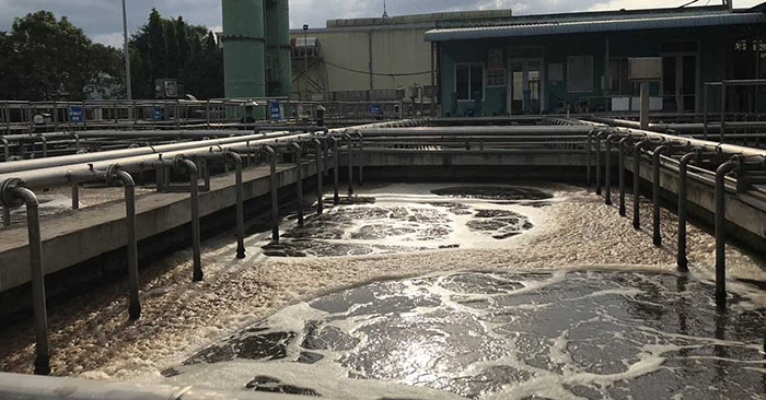 Ngành y tế sử dụng ozone để xử lý nước thải chứa nhiều mầm bệnh và vi khuẩn nguy hiểm. Ngành y tế sử dụng ozone để xử lý nước thải chứa nhiều mầm bệnh và vi khuẩn nguy hiểm.